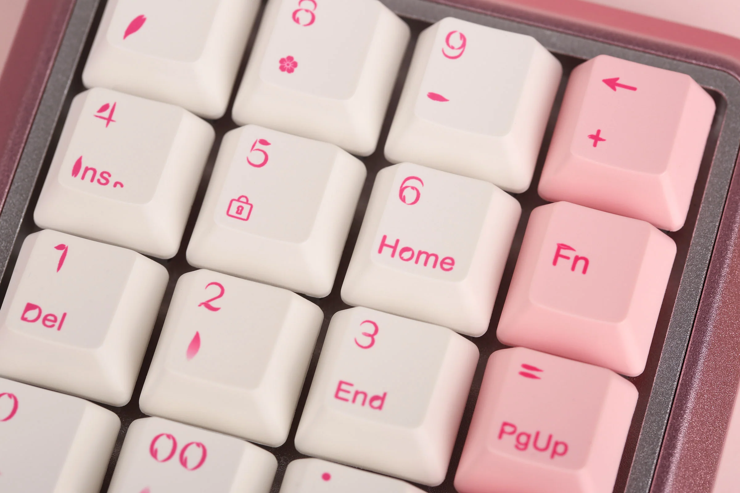 Varmilo Sword 2-16 Sakura White LED Numpad Dye Sub PBT Aluminum EC Mechanical Keyboard - Image 4
