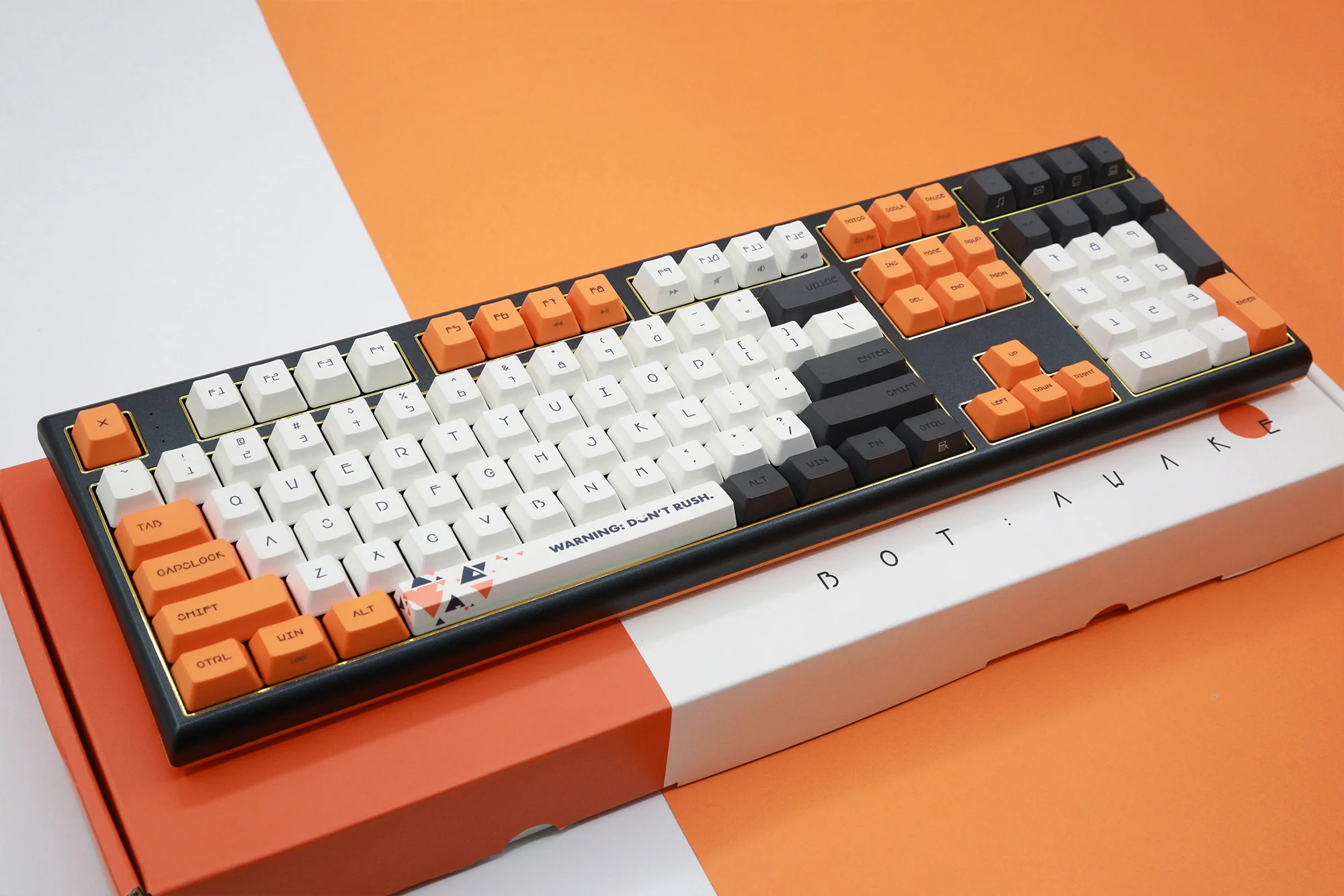 Varmilo Lure Series Awake White LED EC Mechanical Keyboard - Image 4