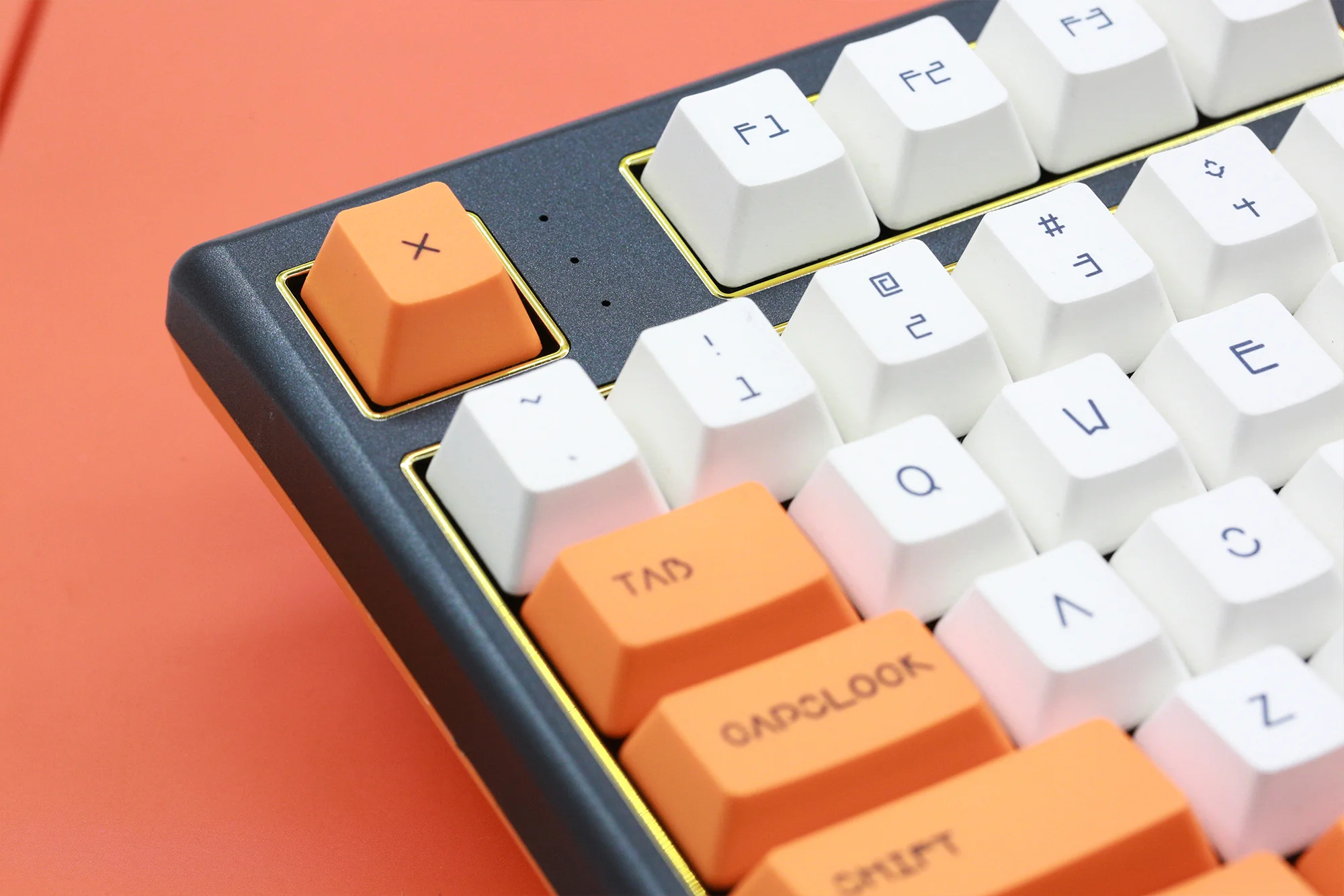 Varmilo Lure Series Awake Triple Mode Bluetooth + Wireless 2.4 GHz Mechanical Keyboard - Image 11