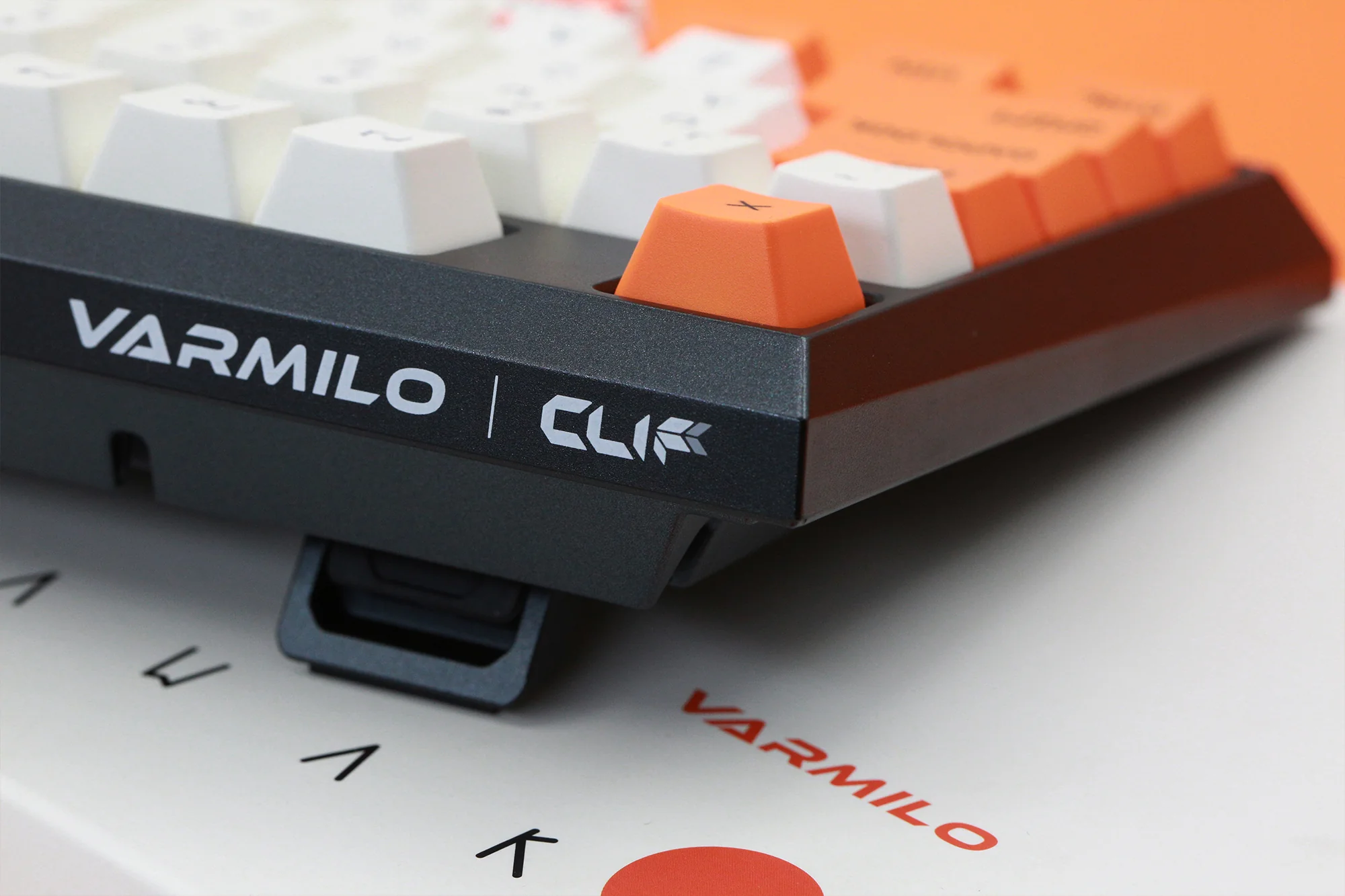 Varmilo Cliff Bot Awake TKL Triple Mode Bluetooth / Wireless Mechanical Keyboard - Image 5
