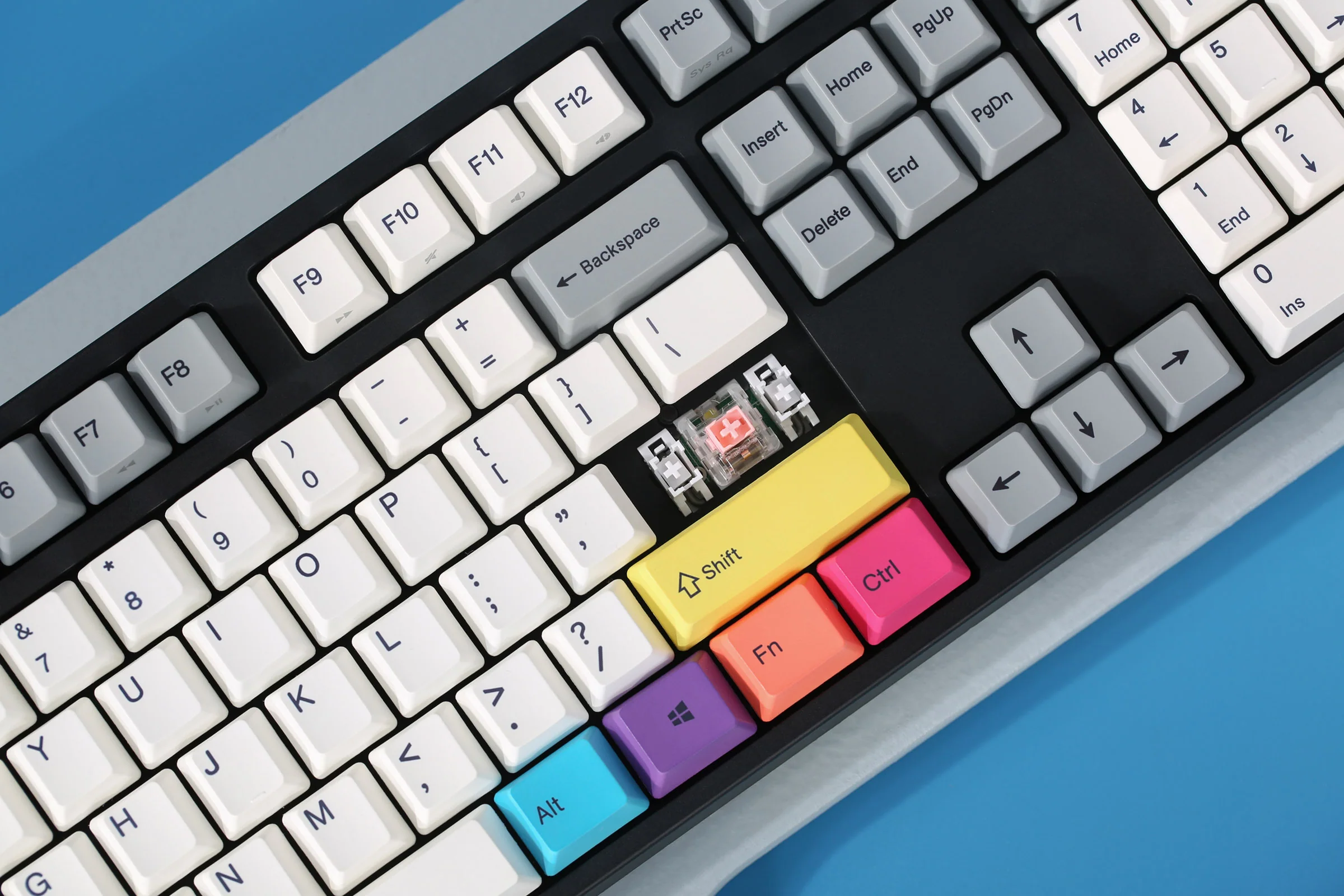 Varmilo VA Series V2 CMYK White LED Mechanical Keyboard - Image 2