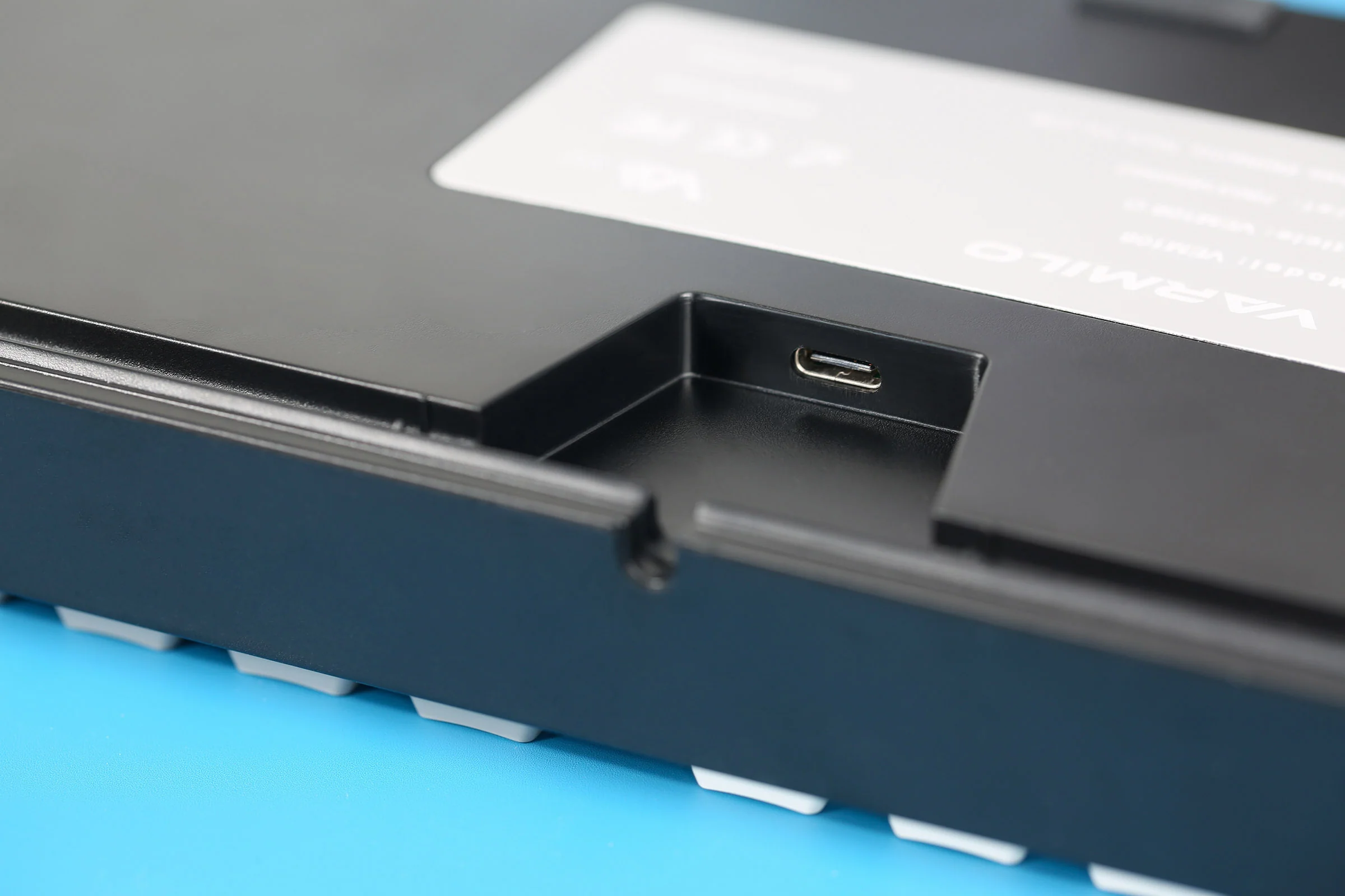 Varmilo VA Series V2 CMYK White LED Mechanical Keyboard - Image 7