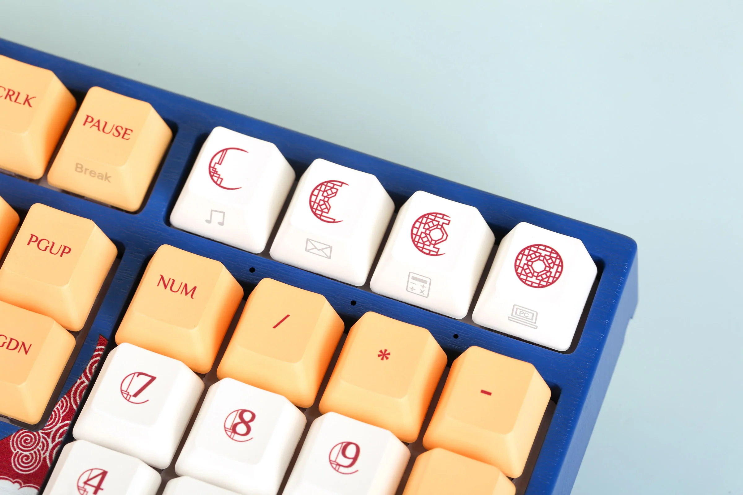 Varmilo MA Series V2 Love Birds Yuan (You) White LED EC Mechanical Keyboard - Image 4