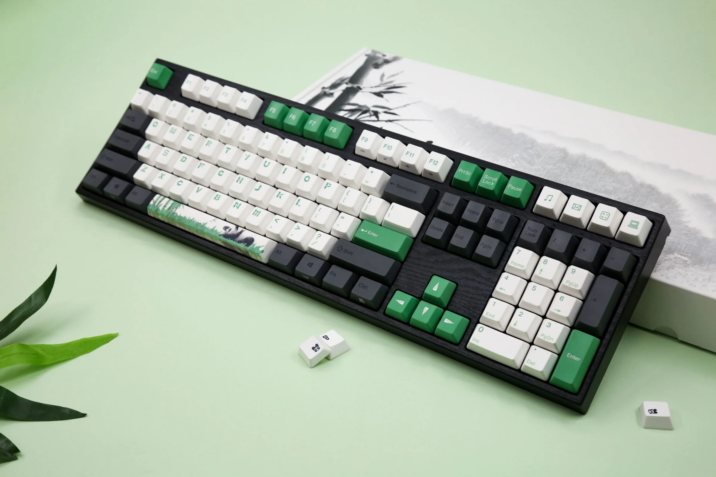 Varmilo MA Series V2 Panda R2 White LED EC Mechanical Keyboard - Image 3