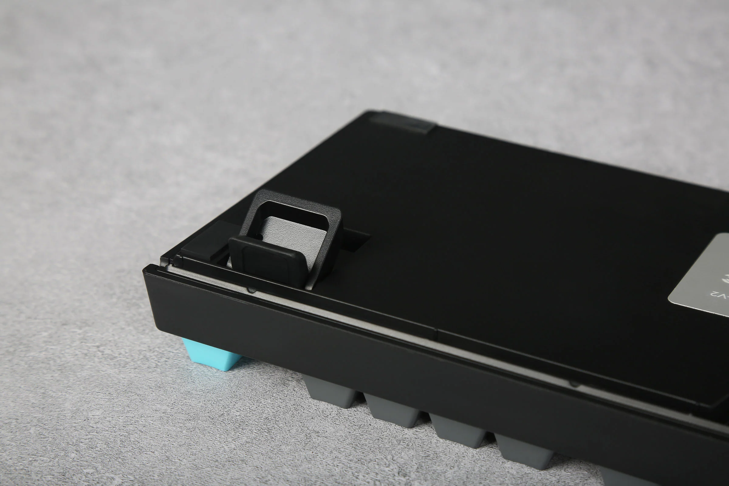 Varmilo MA Series V2 Yakumo White LED EC Mechanical Keyboard - Image 4
