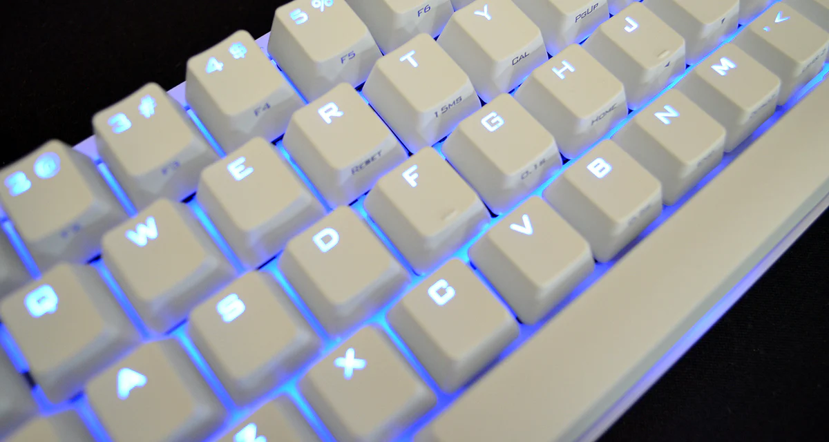 Vortex POK3R White Case Blue LED 60% Double Shot PBT Mechanical Keyboard - Image 3