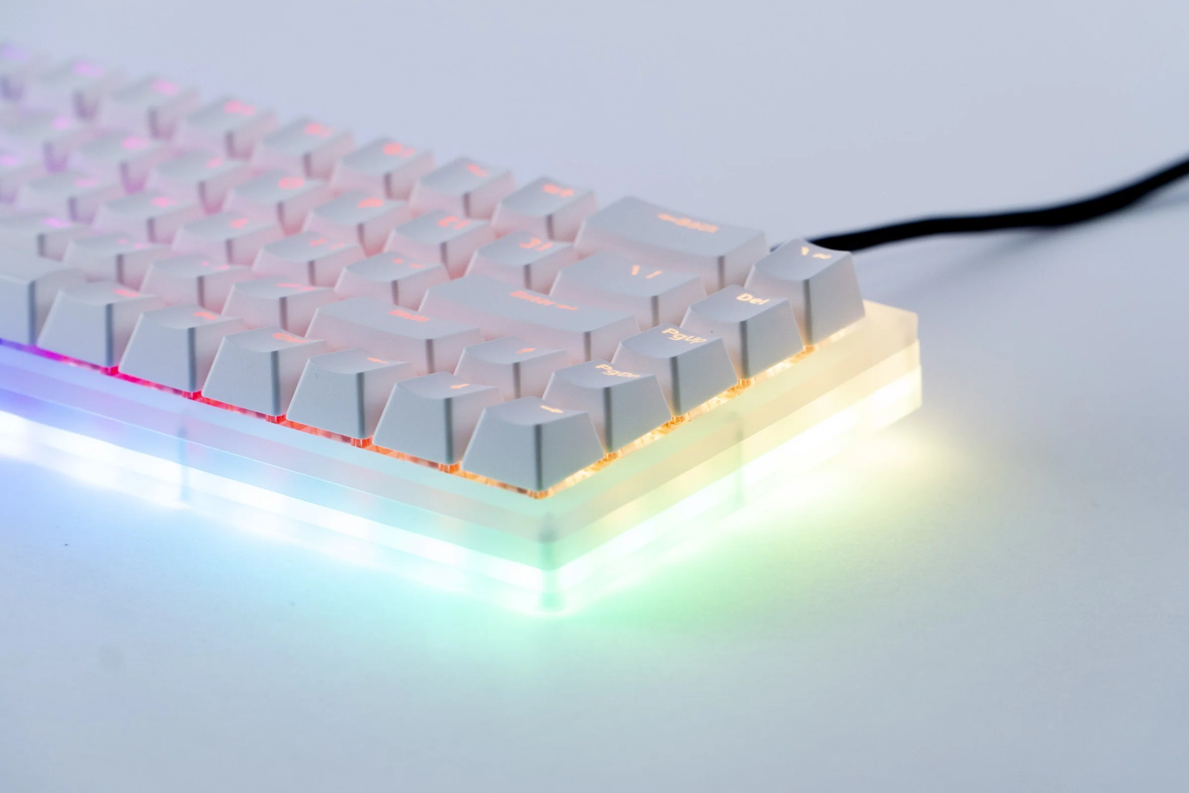 Womier K68 65% Hotswap RGB Double Shot ABS Mechanical Keyboard - Image 7
