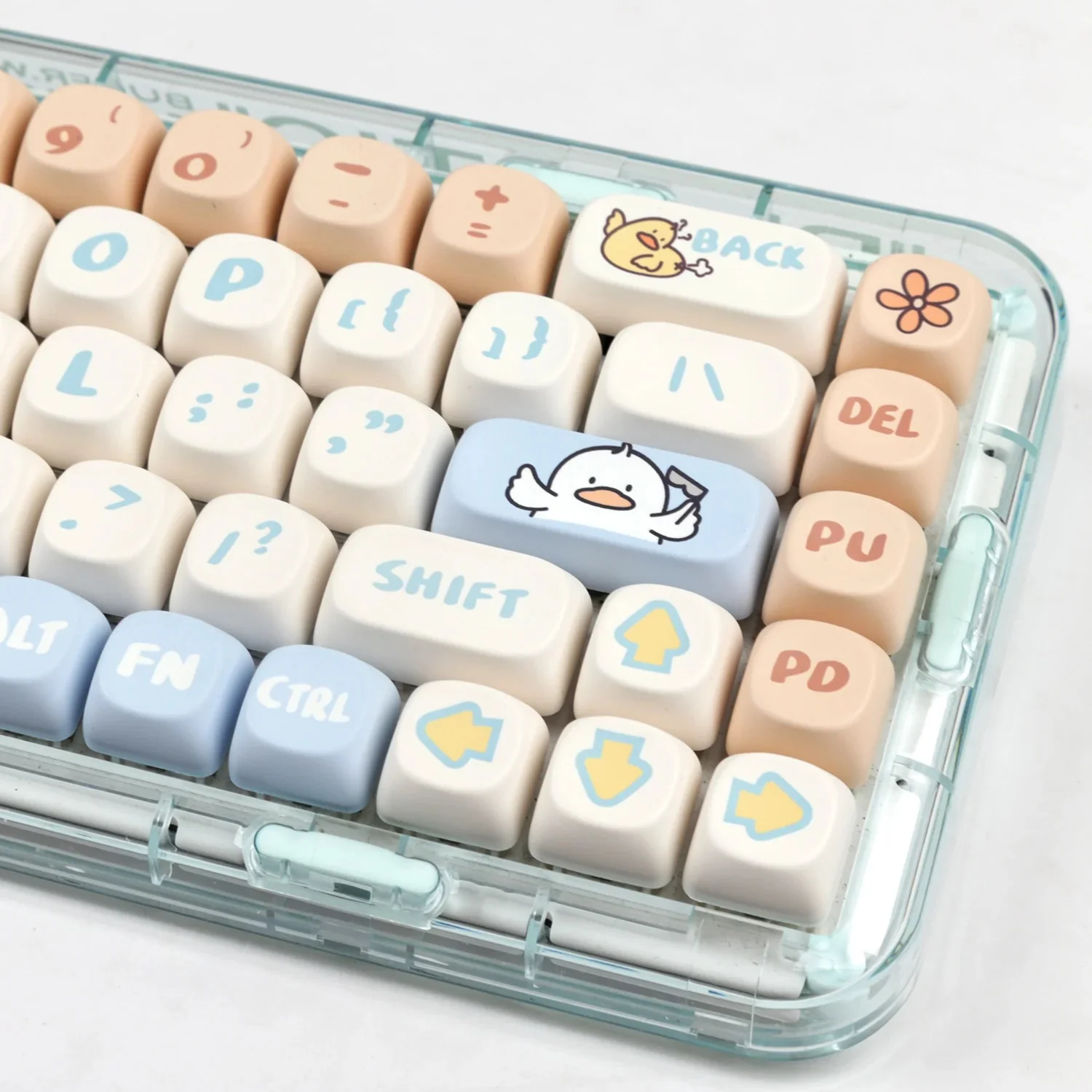 Yunzii Holiday Duck 138 Key MOA Profile Dye Sub PBT Keycap Set - Image 4